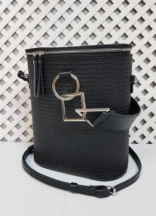 Сумка боченок женская средняя натуральная кожа, черная матовая плетенка 336