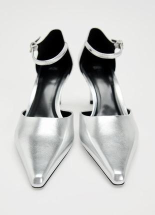 Металлизированные туфли зара zara на каблуке каблука босоножки босоножки2 фото