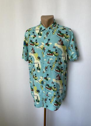 Рубашка гавайка тенниска яркая голубая с мультяшным рисунком вискозный штапель гавайская slim fit