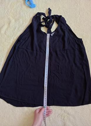 Майка на зв'язках