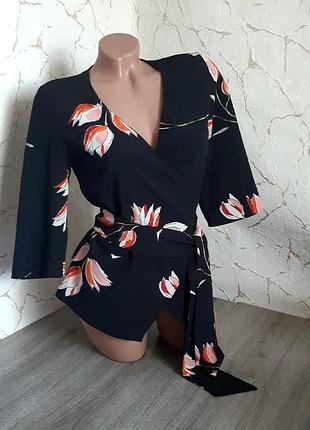 Блузка zara на запах чорна з принтом кольорів ,розмір xs-s