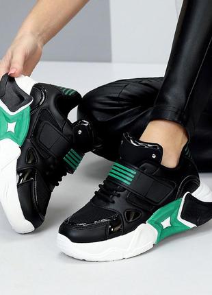 Модные черные кроссовки сникерсы на фигурной платформе шнуровка + липучка6 фото