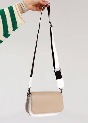 Женская сумка через плечо из экокожи ксения белая бежевая3 фото