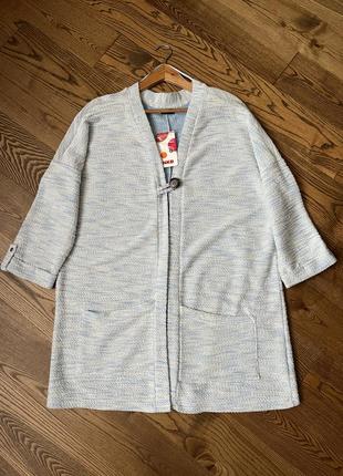 Розпродаж! кардиган на ґудзику!