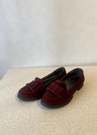 Лоферы туфли