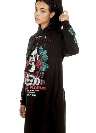 disturbia frida kahlo 1000 150405834