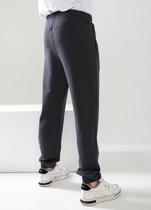 Мужские спортивные штаны с карманами на молнии базовые качественные3 фото