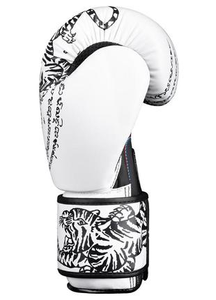 Боксерские перчатки phantom muay thai white 16 унций (капа в подарок)3 фото