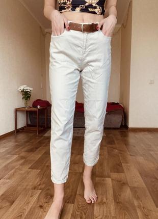 Светлые джинсы3 фото