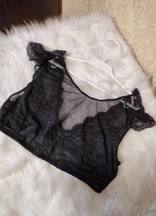 Дуже гарний мережевний топ бра