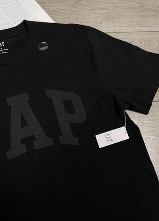 Крутая футболка gap logo t-shirt из новых коллекций5 фото