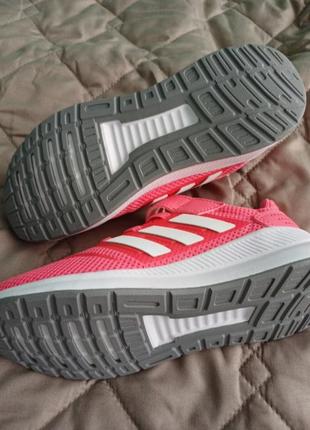 Новые кроссовки adidas3 фото