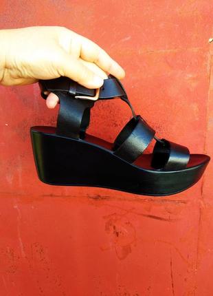 Босоножки 40 розмір