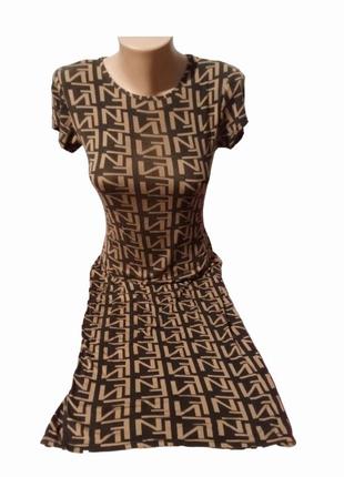 Сукня під fendi/ плаття