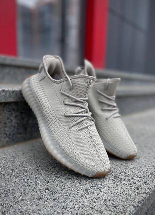 Классические серые yeezy, это все что нужно для поднятия настроения🩶6 фото