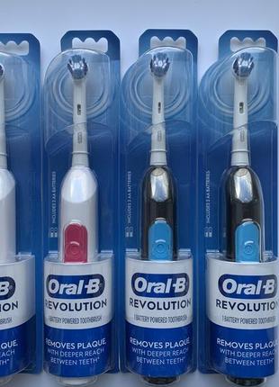 Электрическая зубная щетка oral-b revolution, оригинал из сша. насадку можно сменить!