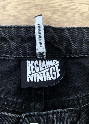 Чёрные выбеленные джинсы клеш asos reclaimed vintage4 фото