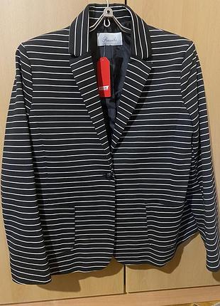 Піджак у полоску новий