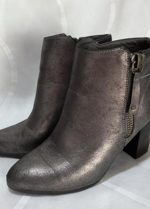 Черевики демісезонні металік товстий каблук