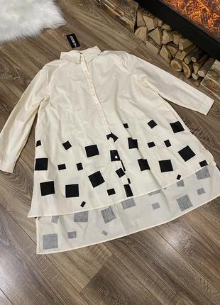 Блуза блузка бежевая в квадрат с черным овер сайз4 фото