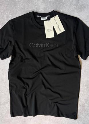 Calvin klein футболка2 фото