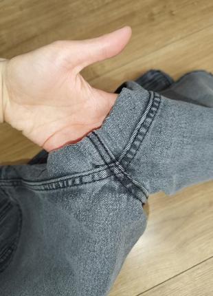 Чоловічі джинсові шорти сврого кольору, розмір 368 фото