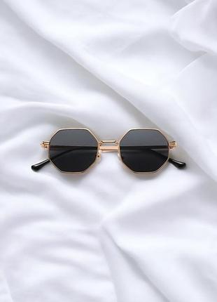 Ідеальні окуляри на невелике обличчя) сонцезахисні окуляри