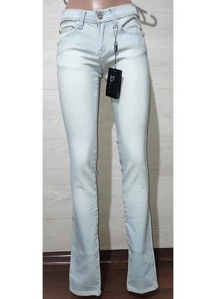 Milano новые фирменные джинсы брюки брюки прямые классические клеш трубы палаццо