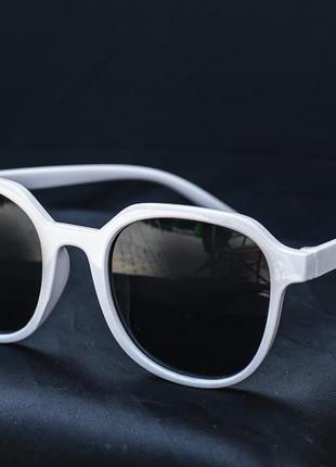 Круті сонцезахисні окуляри ретростипанк вінтаж