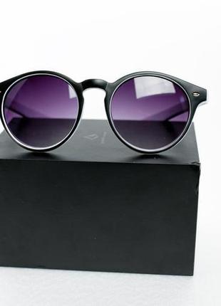 Женские солнцезащитные  круглые очки