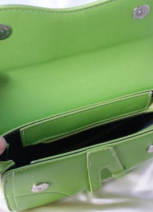 Брендова салатова сумка сумочка сідло топ 🔥8 фото