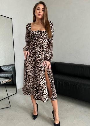 Платье миди в цветочек леопард с рукавами фонариками на резинке приталенное корсетное со шнуровкой с разрезом крестьянка оливка красное голубое пудра