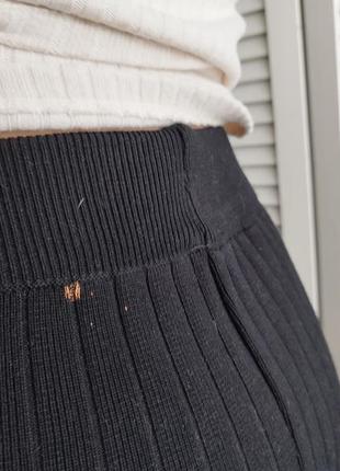 Черная юбка карандаш в широкий рубчик xs/s10 фото