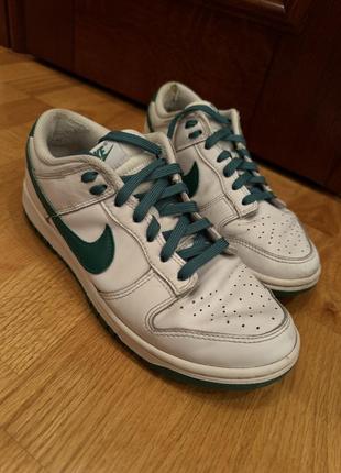 Nike sb dunk low white &amp; green limited edition2 фото