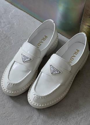 Prada white brushed  leather loafers лофери, лоферы, туфли8 фото