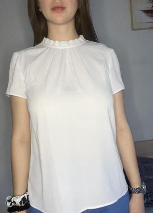 Блузка с коротким рукавом