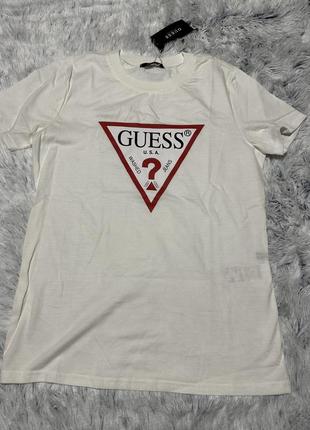 Новая футболка guess