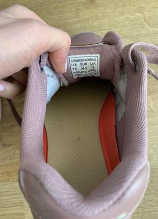 Оригинальные женские розовые кроссовки levi’s р.38 (24,5см), экокожа4 фото