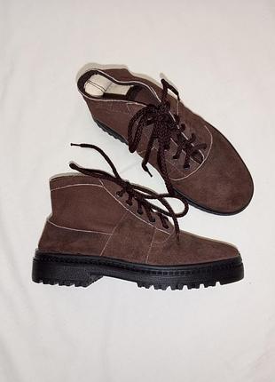 Ботинки демисезонные. размер 35