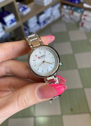 Женские классические наручные  часы с металлическим браслетом curren 9089 sw4 фото