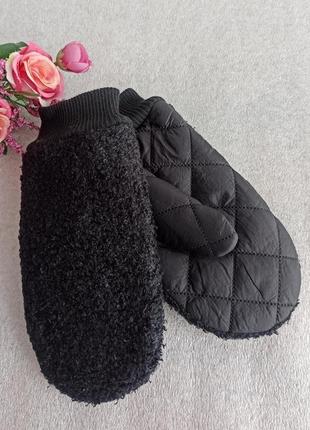 Новий гарний набір тедді: кепка з вушками і теплі рукавички10 фото