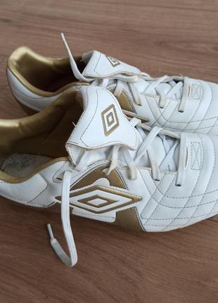 Чоловічі бутси umbro