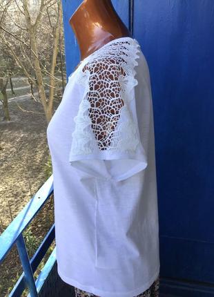 Белая футболка от chicoree