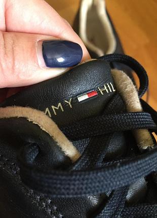 Шкіряні кросівки tommy hilfiger