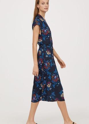 Платье в цветочный принт с поясом из струящейся ткани длины миди от h&m1 фото