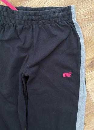 Спортивные штаны широкие nike4 фото