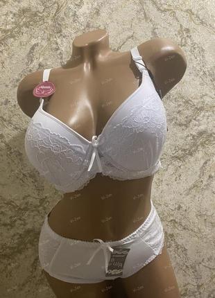 Жіноча нижня білизна biweier комплект ажурний бюстгальтер на невеликій корекції та труси сліпи6 фото
