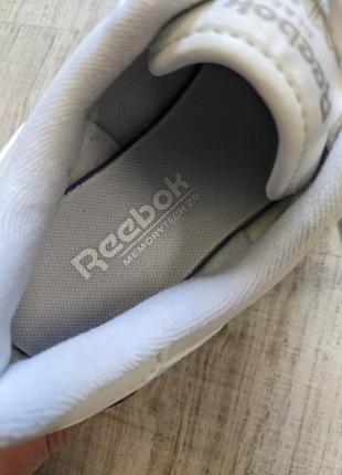 Кожаные кроссовки reebok женские белые новые7 фото