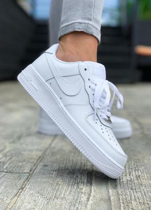 Шикарные женские кроссовки nike air force 14 фото