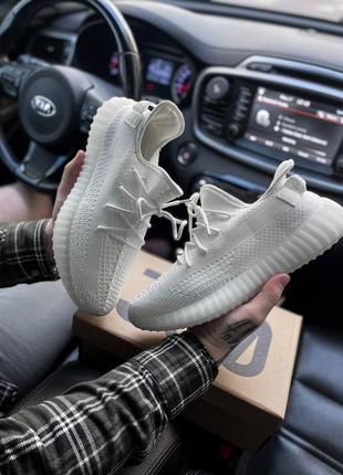 Мужские кроссовки 
adidas yeezy boost 3505 фото